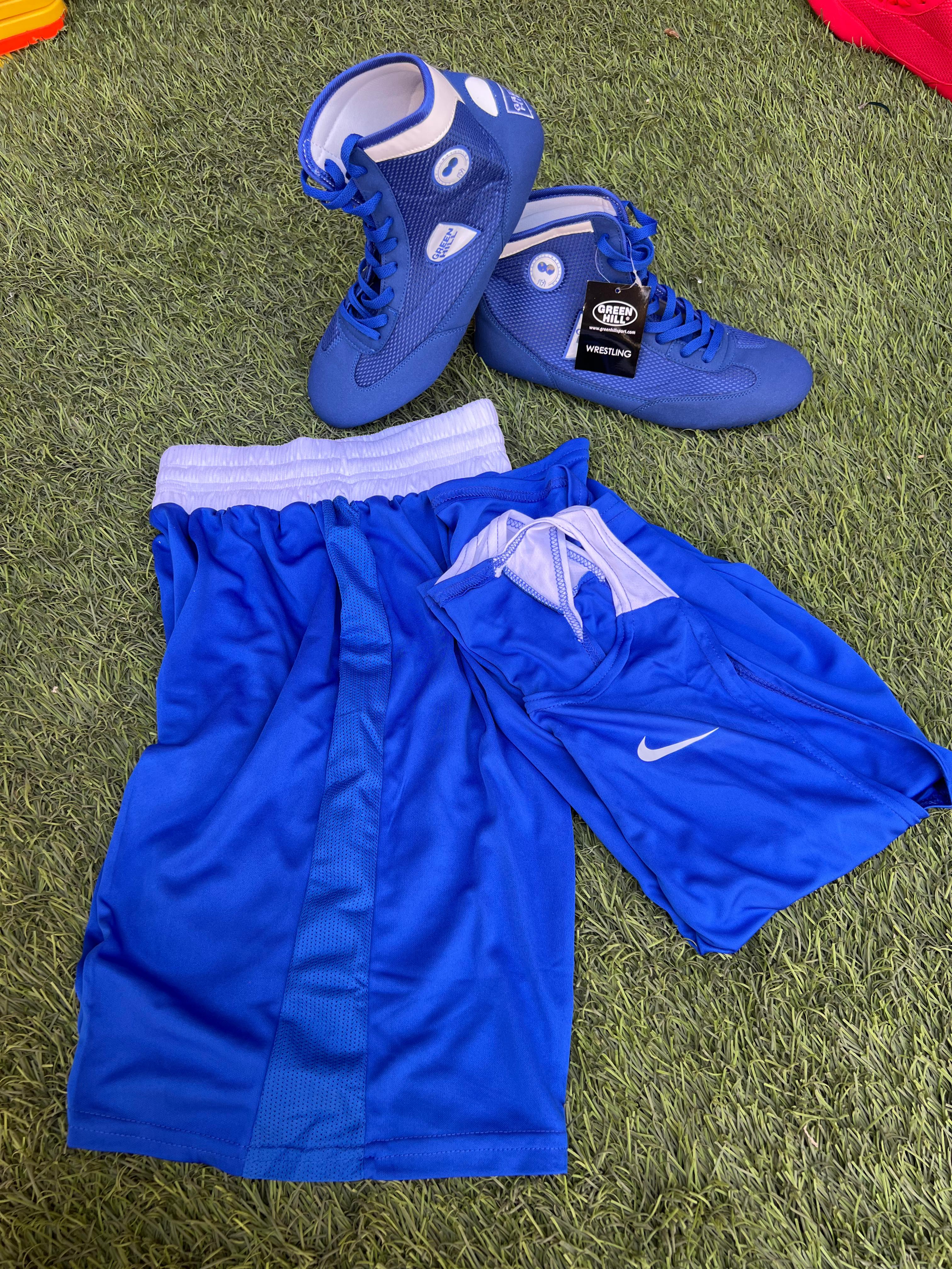 Pack Boxe – Chaussures Green Hill + Tenue Nike Complète